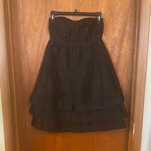 Max & Cleo Elegant Black Garment